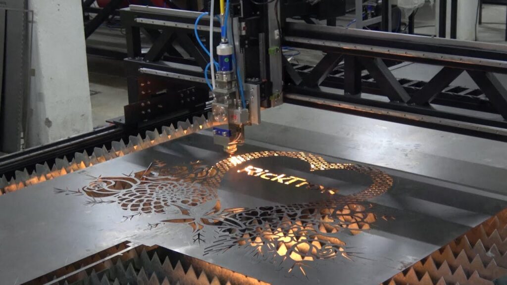 Manutenção de Máquinas de Corte a Laser