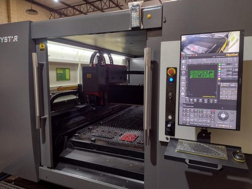 Manutenção de Máquinas de Corte a Laser